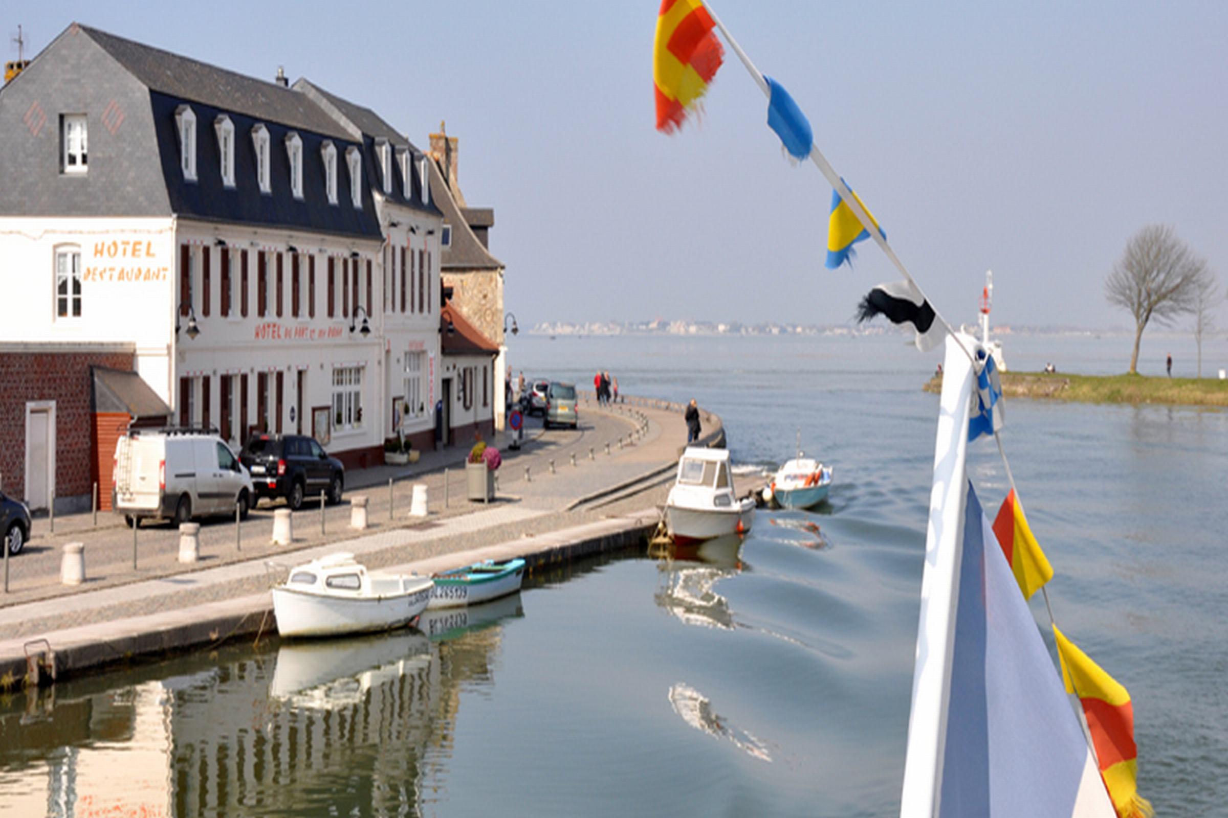 Hotel Du Port Et Des Bains แซ็งต์-วาเลรี-ซัวร์-ซอมม์ ภายนอก รูปภาพ